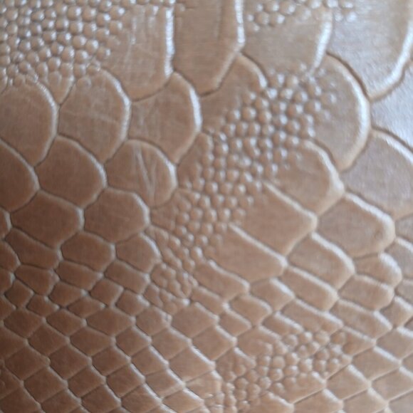 Italian Leather Caramel Reptile Crossbody Bag Zip Front with Fringe Zipper Pulls - Picture 5 of 9